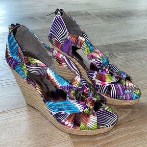 NWT Carlos by Carlos Santana Morena Wedge 7.5 M